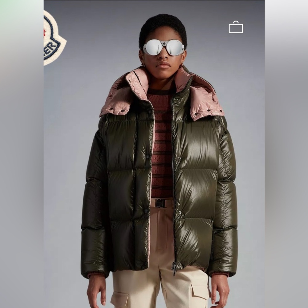 Women’s down COAT